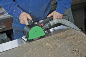 foto applicazione 1 - Satinatrice ESM 1310