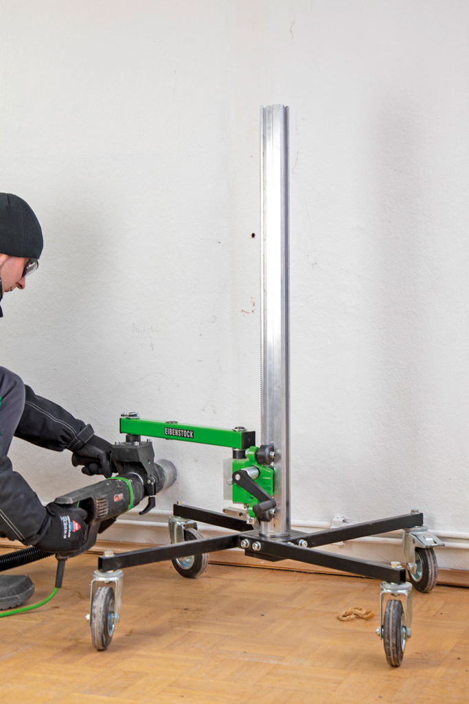 foto applicazione 2 - Supporto carotaggio con carrello "Bohrwurm" EBW 1300